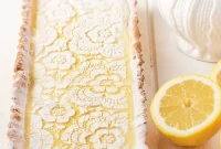 Creamy Keto Lemon Tart: Low-Carb, Sugar-Free Recipe