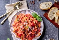 Creamy Italian Pink Sauce Pasta with White Wine Chicken Recipe