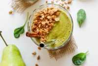 Spiced Green Pear Protein Smoothie