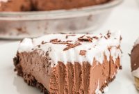 Decadent No-Bake Vegan Chocolate Pie Recipe