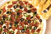 Pepperoni Pizza Dip Recipe, Cheesy Party Appetizer