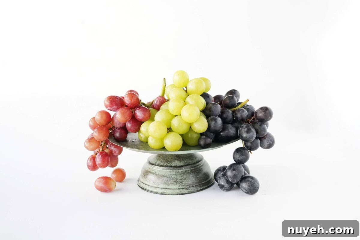 Sun World Grape Clusters on stand