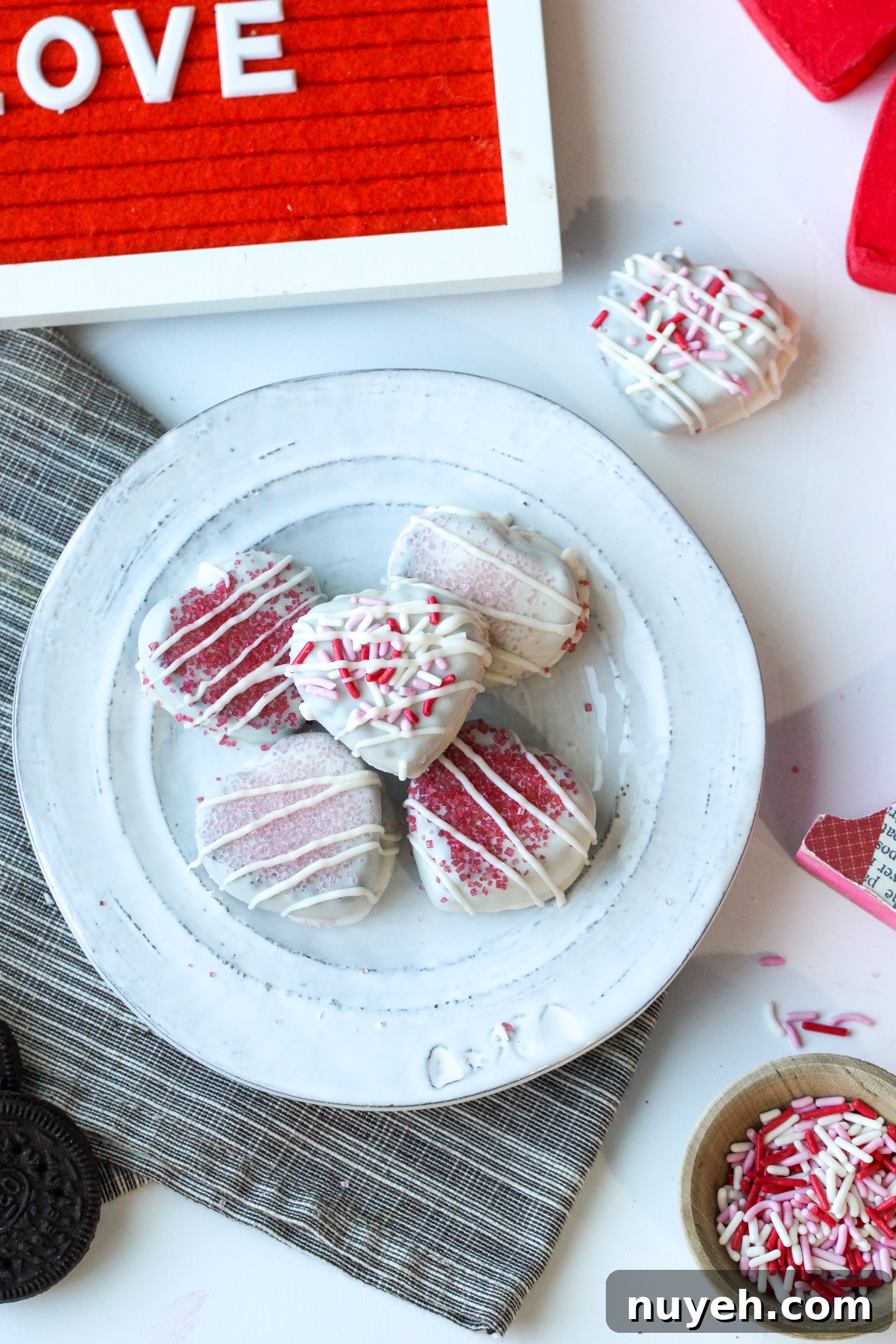 Finished Oreo heart truffles