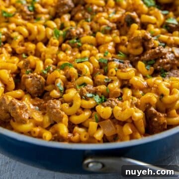 Skillet beefy mac and cheese
