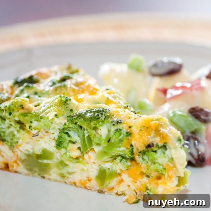 Crustless broccoli and cheese quiche