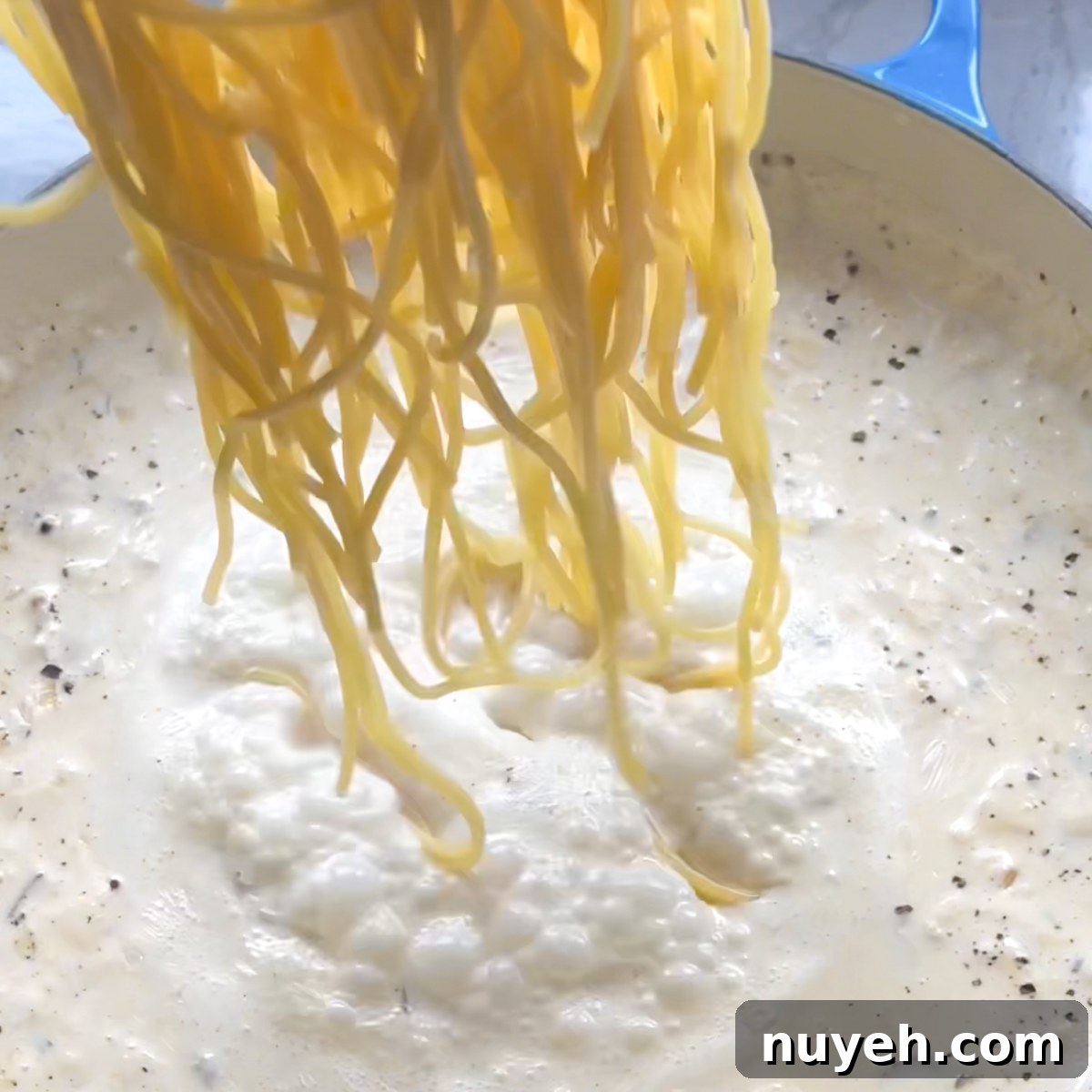 Classic Creamy Carbonara Recipe with Pancetta 6 Add in cooked aldente spaghetti