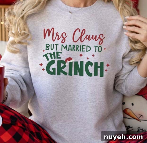 Christmas Shirts for Moms: Cute and Festive Holiday Tees 11 christmas shirt for woman