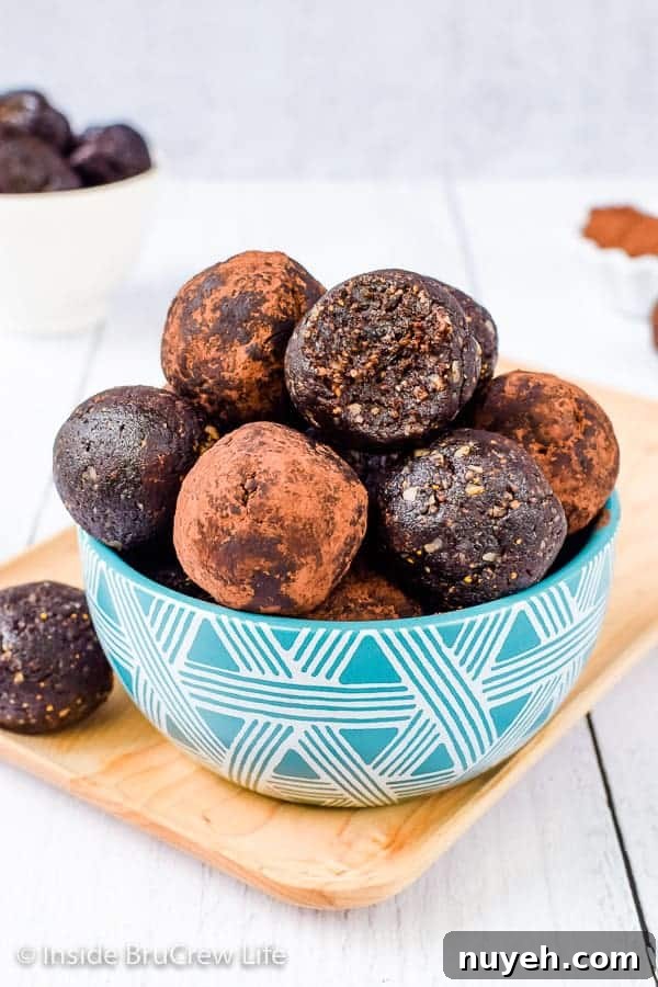 Healthy No Bake Brownie Bites Healthy No Bake Brownie Bites - these sweet little chocolate energy bites are made with just a few natural ingredients. Make these gluten free, vegan treats when you are craving chocolate.