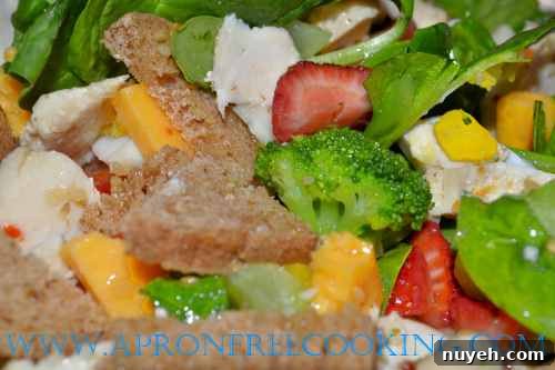 Spinach Salad with Strawberries