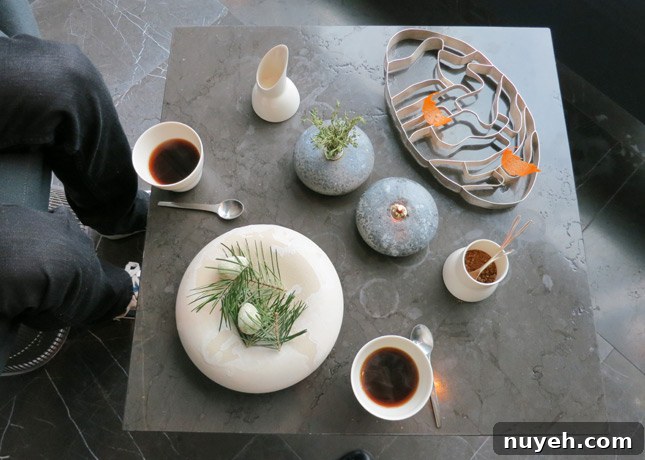 14th course: Mignardises and coffee in the lounge at Geranium Restaurant, Copenhagen / FoodNouveau.com
